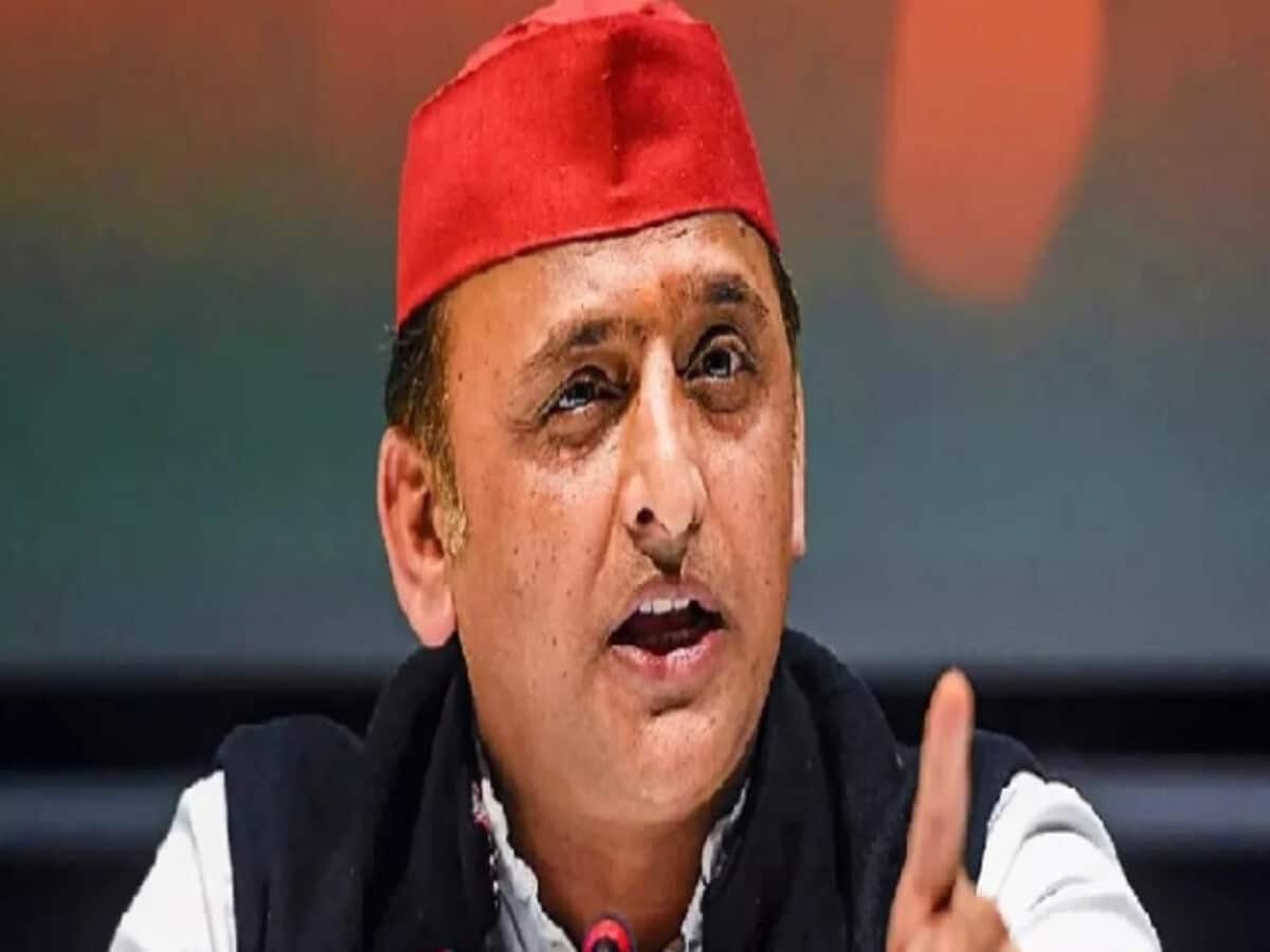 कांग्रेस के साथ सीट शेयरिंग पर सपा ने अपनाया कड़ा रुख, सीटों को लेकर क्यों नहीं बनती दिख रही सहमति? कांग्रेस के साथ सीट शेयरिंग पर सपा ने अपनाया कड़ा रुख, सीटों को लेकर क्यों नहीं बनती दिख रही सहमति?