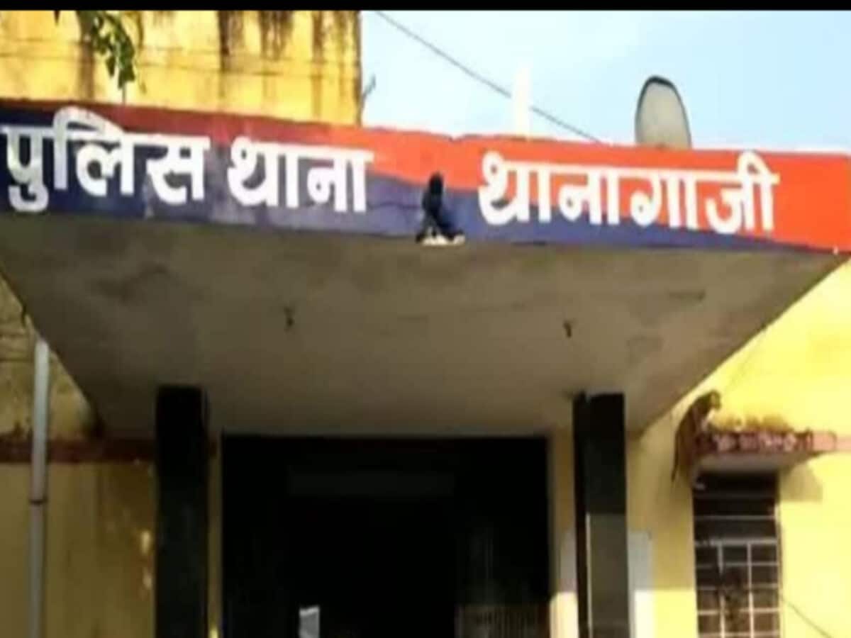Alwar News: Miscreants attacked a family with sticks in Alwar Thanagaji a dozen injured Alwar News: Miscreants attacked a family with sticks in Alwar Thanagaji a dozen injured