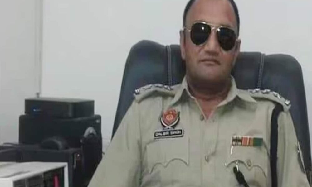 अर्जुन अवार्डी DSP को ई-रिक्शा वाले को गाली देना पड़ा महंगा, माथे पर मार दी गोली; नए साल पर नशे में थे