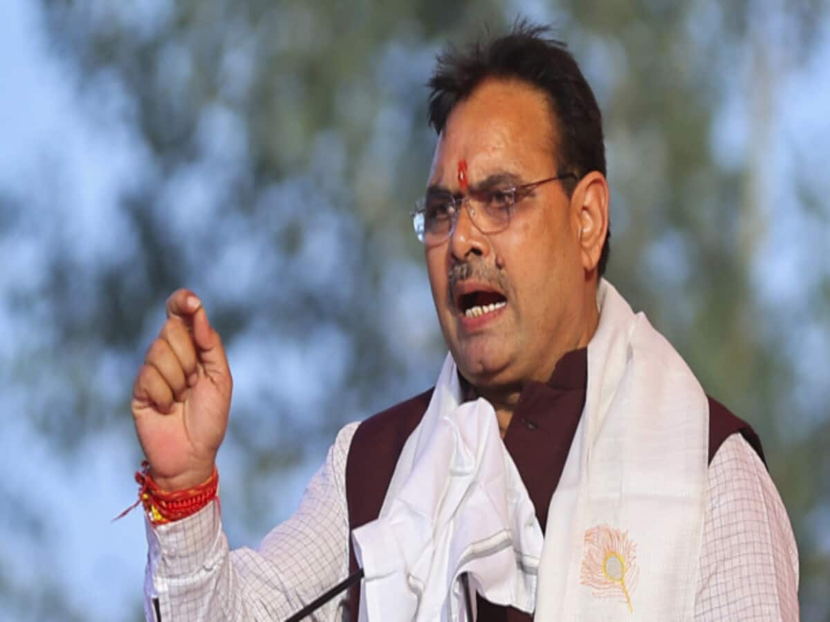 अवैध खनन के खिलाफ भजनलाल सरकार का ऐक्शन, 100 से ज्यादा मशीनें जब्त; क्या है नया प्लान? अवैध खनन के खिलाफ भजनलाल सरकार का ऐक्शन, 100 से ज्यादा मशीनें जब्त; क्या है नया प्लान?