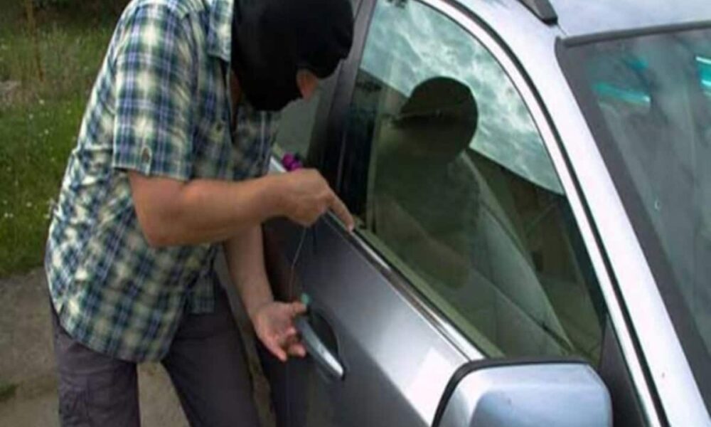 NCR से ऑन डिमांड चुराते थे लग्जरी कार, सैकड़ों गाड़ियां उड़ाने वाले गैंग के सरगना समेत 4 गिरफ्तार