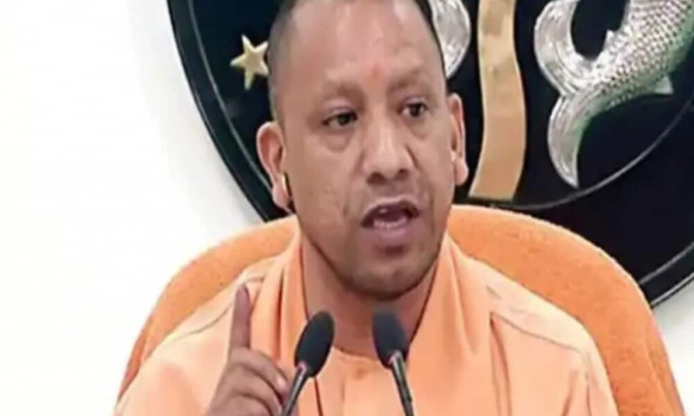 यूपी के इन गांवों की चौपालों पर झांझ-मजीरे का गूंजेगा संगीत, योगी सरकार की नई योजना शुरू