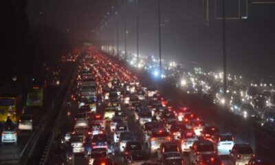 दिल्ली से गुरुग्राम तक 12 KM लंबा जाम, गणतंत्र दिवस पर छावनी बनी राजधानी; जमीन से आसमान तक निगहबानी