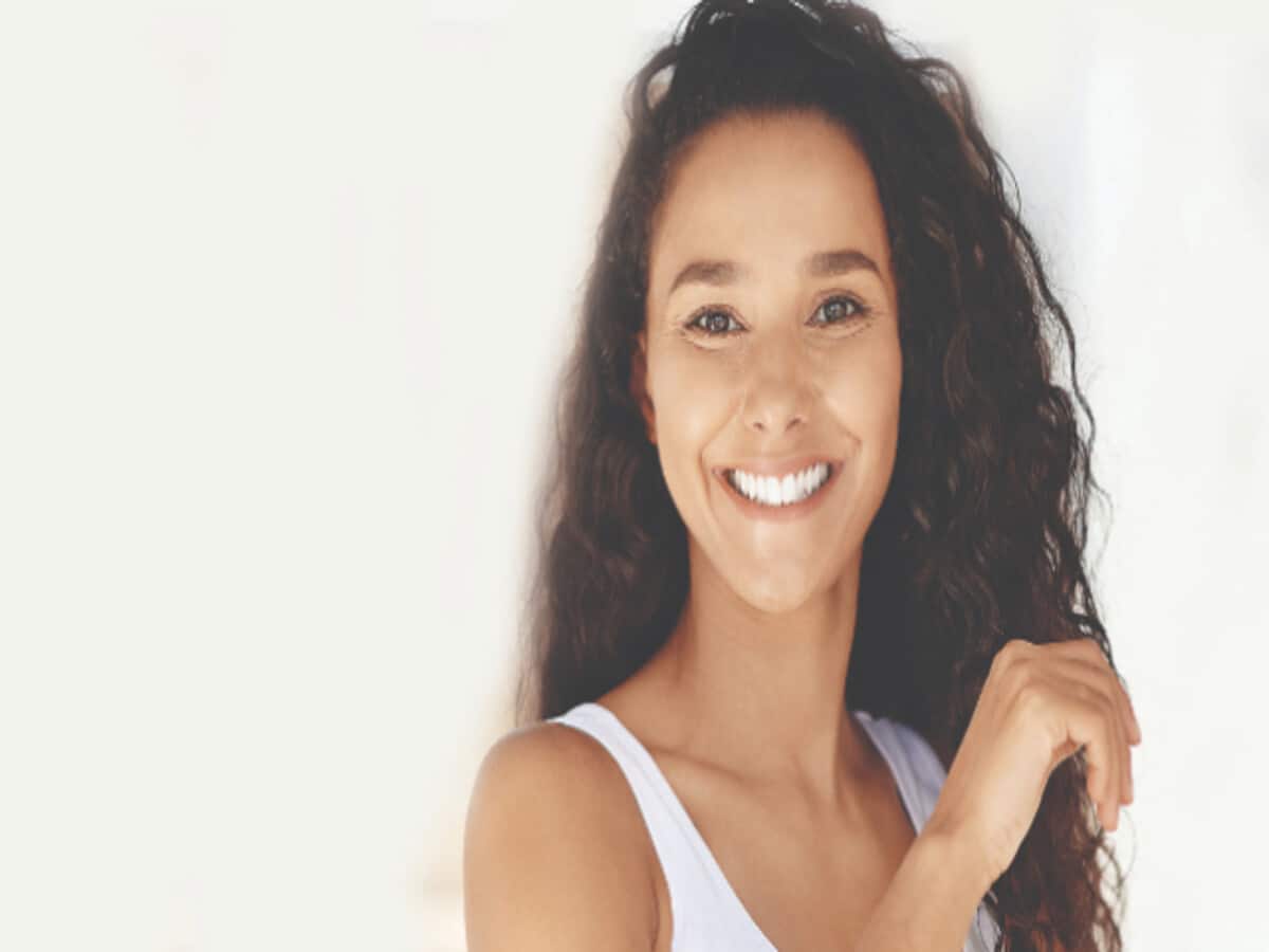 Skin Care: फरवरी के महीने में खुद के लिए सेट करें ये 10 गोल्स, फ्लॉलेस हो जाएगी स्किन Skin Care: फरवरी के महीने में खुद के लिए सेट करें ये 10 गोल्स, फ्लॉलेस हो जाएगी स्किन