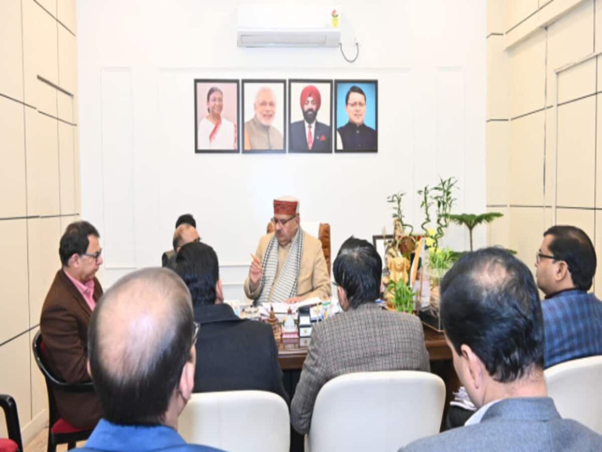 एसी ऑफिस में नहीं फील्ड में उतरें अधिकारी, कृषि मंत्री गणेश जोशी ने क्यों कहा ऐसा एसी ऑफिस में नहीं फील्ड में उतरें अधिकारी, कृषि मंत्री गणेश जोशी ने क्यों कहा ऐसा