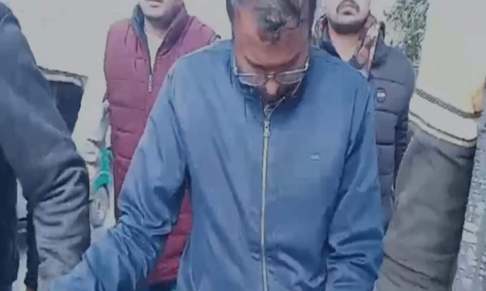 नौकरी के बदले सेक्स की डिमांड करने वाला अफसर गिरफ्तार, लड़कियों को कर रहा था गंदे मैसेज