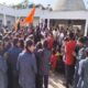धर्म परिवर्तन का दबाव, राम की यात्रा निकालने पर रोक; आरोप के बाद बवाल, स्कूल में हनुमान चालीसा का पाठ