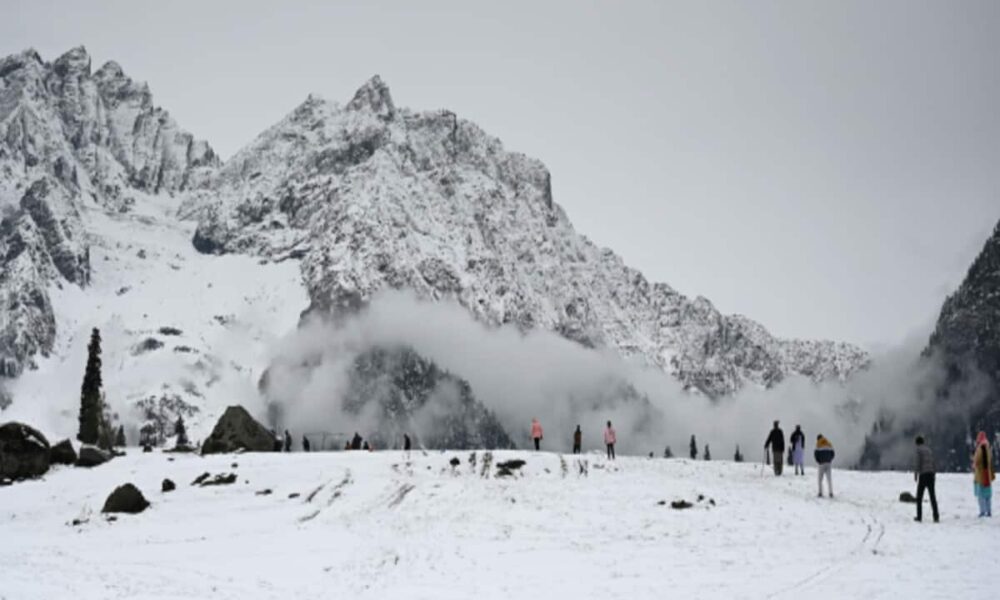जनवरी में शीत दिवस बढ़े, उत्तराखंड में टूटा 11 वर्षों का रिकॉर्ड, क्या है वजह?