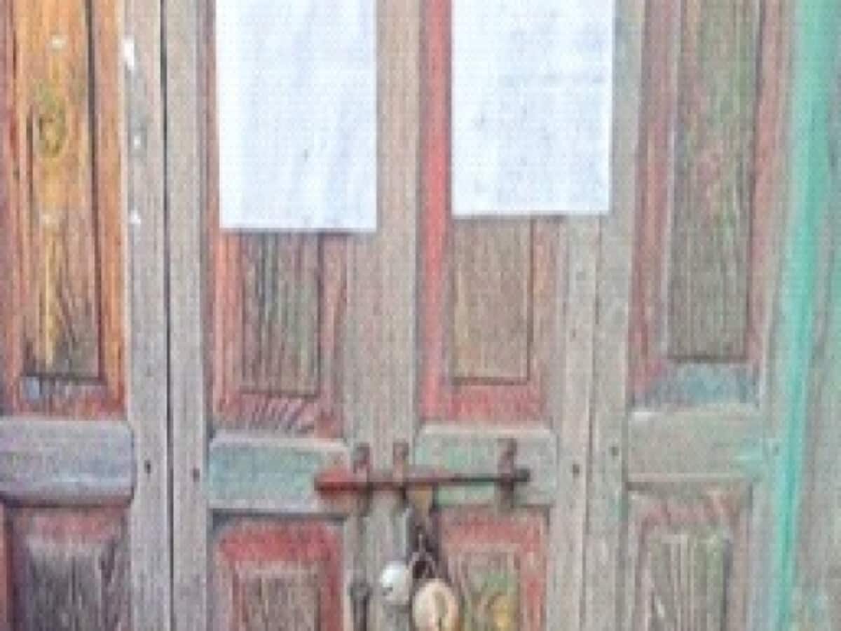 government hospital locked Almora – 1350 रुपये किराया देकर हाथ झाड़े, अल्माेड़ा के सरकारी अस्पताल पर अब भी लगा है ताला , उत्तराखंड न्यूज government hospital locked Almora – 1350 रुपये किराया देकर हाथ झाड़े, अल्माेड़ा के सरकारी अस्पताल पर अब भी लगा है ताला , उत्तराखंड न्यूज