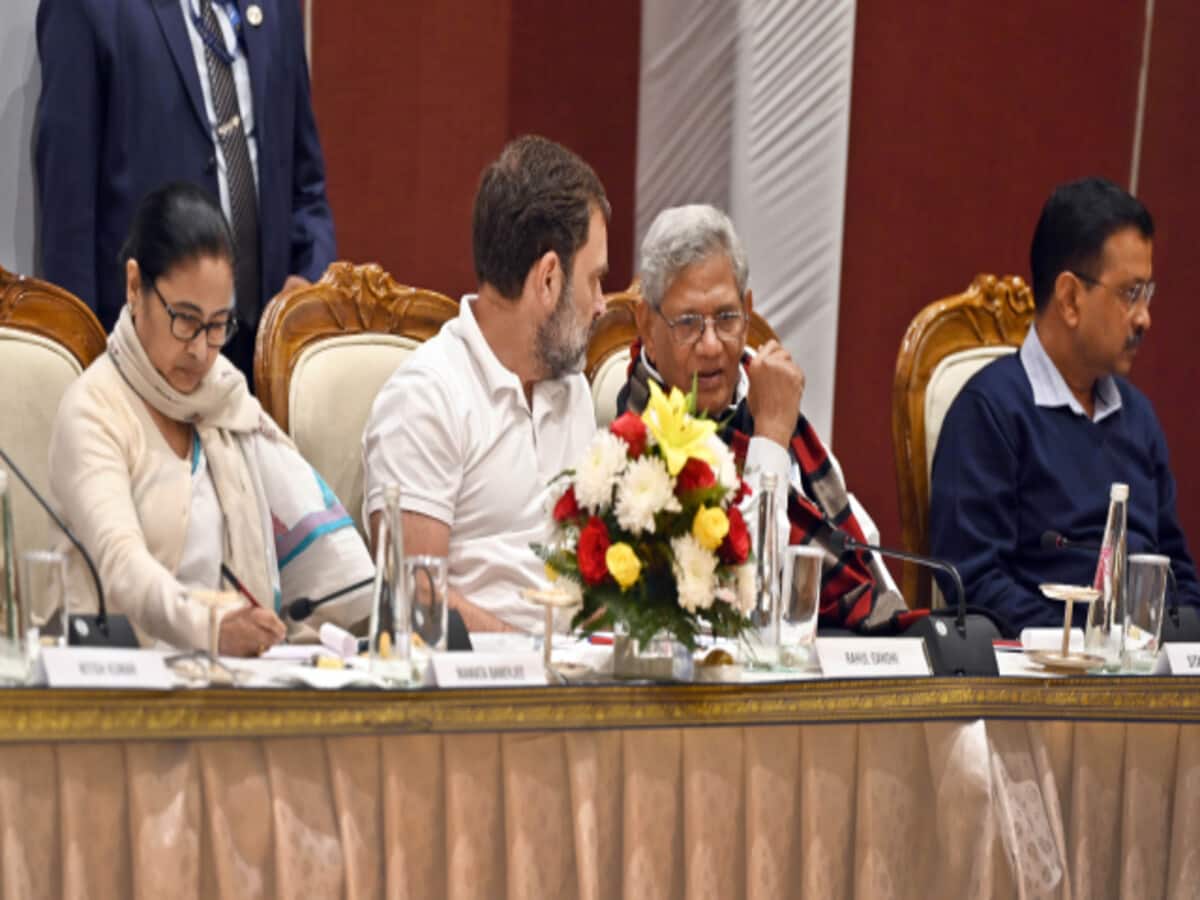 इन 4 राज्यों में INDIA का दबदबा, सीट शेयरिंग नहीं भी हुई तो नहीं है कोई घाटा इन 4 राज्यों में INDIA का दबदबा, सीट शेयरिंग नहीं भी हुई तो नहीं है कोई घाटा
