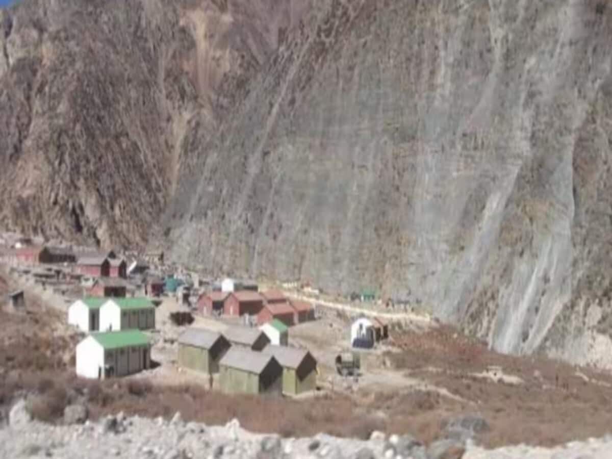 घर वापसी की जगी आस, 62 साल बाद आबाद होगा उत्तरकाशी का जादुंग गांव; 100 फीसदी मदद करेगी सरकार घर वापसी की जगी आस, 62 साल बाद आबाद होगा उत्तरकाशी का जादुंग गांव; 100 फीसदी मदद करेगी सरकार