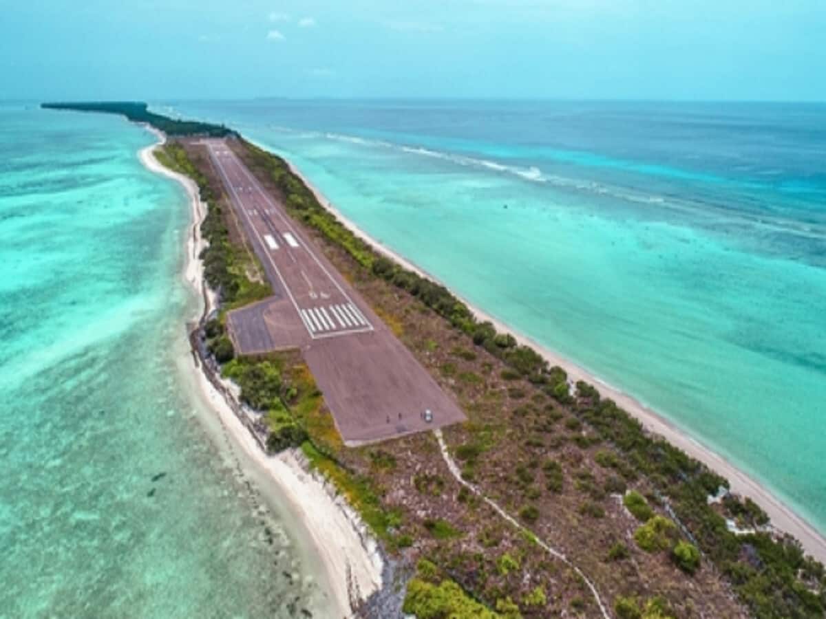 Here there is boycott of Maldives and there is growing love for Lakshadweep – लक्षद्वीप और मालदीव में कौन बेहतर? टॉप ट्रेंड में क्यों हैं दोनों?, Business News Here there is boycott of Maldives and there is growing love for Lakshadweep – लक्षद्वीप और मालदीव में कौन बेहतर? टॉप ट्रेंड में क्यों हैं दोनों?, Business News