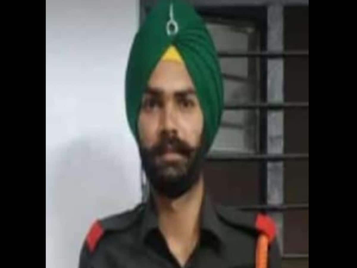 Agniveer of Punjab recruited a year ago martyred in Kashmir Father raised questions on recruitment Agniveer of Punjab recruited a year ago martyred in Kashmir Father raised questions on recruitment