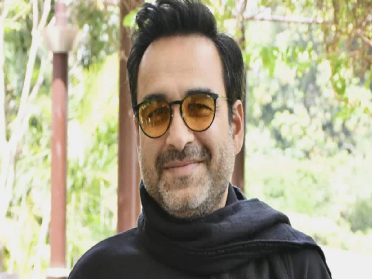 pankaj tripathi steps down as national icon of election commission for his movie main atal hoon – Entertainment News India – पंकज त्रिपाठी ने छोड़ा चुनाव आयोग के नेशनल आइकन का पद, ‘मैं अटल हूं’ फिल्म के चलते लिया फैसला, Bollywood News pankaj tripathi steps down as national icon of election commission for his movie main atal hoon – Entertainment News India – पंकज त्रिपाठी ने छोड़ा चुनाव आयोग के नेशनल आइकन का पद, ‘मैं अटल हूं’ फिल्म के चलते लिया फैसला, Bollywood News
