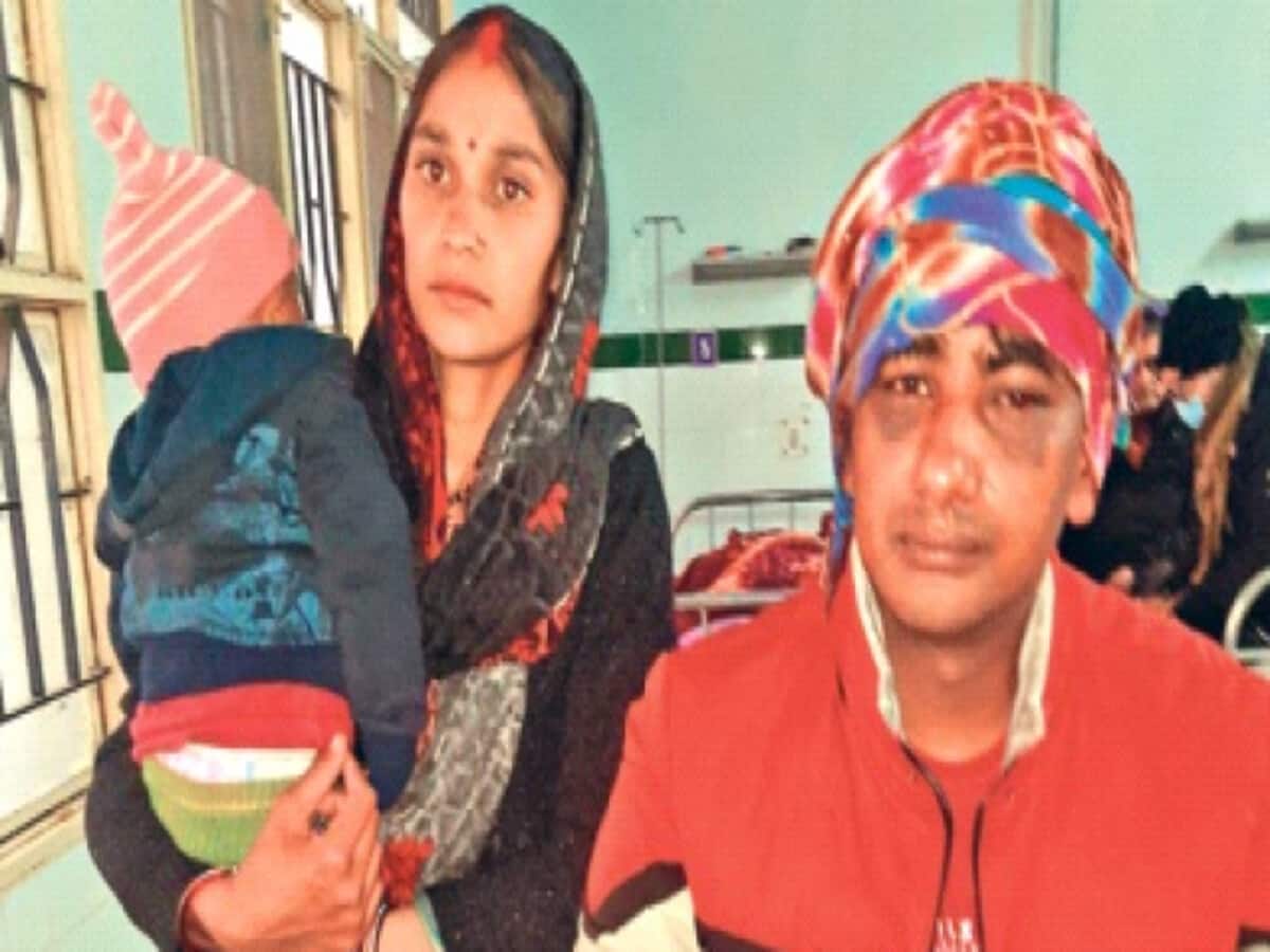 सुशीला तिवारी अस्पताल में बाल कटवाकर भूखा रहा मरीज फिर भी नहीं हुआ ऑपरेशन, डॉक्टरों की लड़ाई से आफत में जान सुशीला तिवारी अस्पताल में बाल कटवाकर भूखा रहा मरीज फिर भी नहीं हुआ ऑपरेशन, डॉक्टरों की लड़ाई से आफत में जान