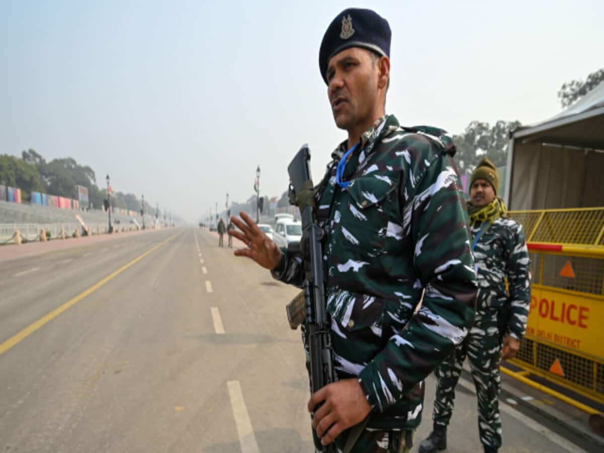 Republic Day Parade 26 january metro roads taxi parking rules