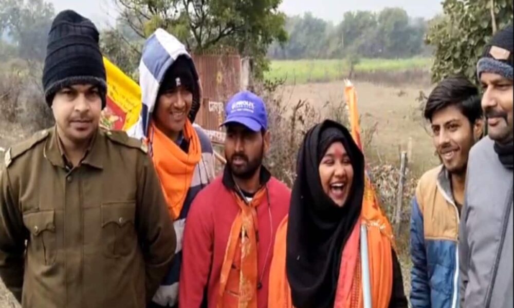 mp news fatwa against sabnam sheikh who was walking from maharashtra to ayodhya – महाराष्ट्र से अयोध्या पैदल जा रही शबनम शेख के खिलाफ फतवा, बोली