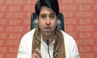 चोर की दाढ़ी में तिनका जरूर है…विक्टिम कार्ड खेल रहे हैं केजरीवाल; ईडी समन स्किप करने पर BJP