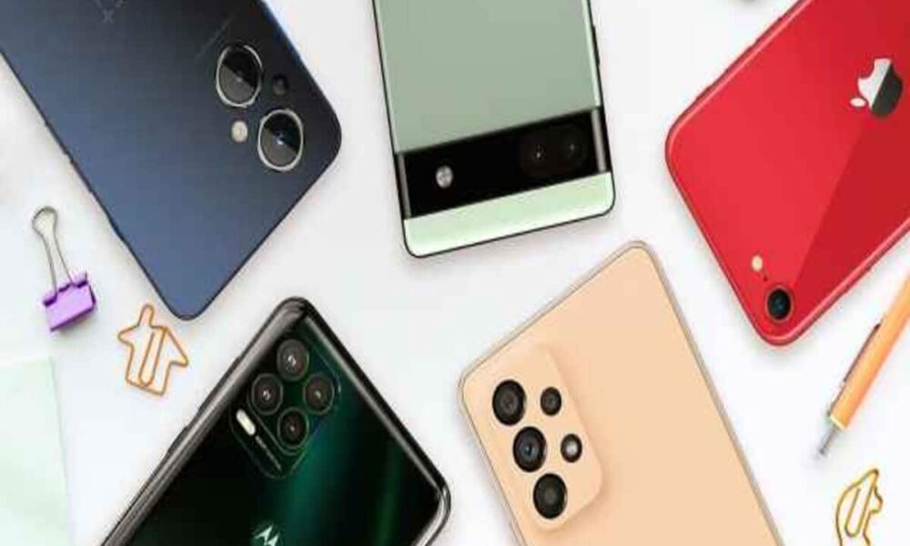 soon smartphones get cheaper Government Cuts Import Duty on Some Phone Parts to 10 Percent – Tech news hindi