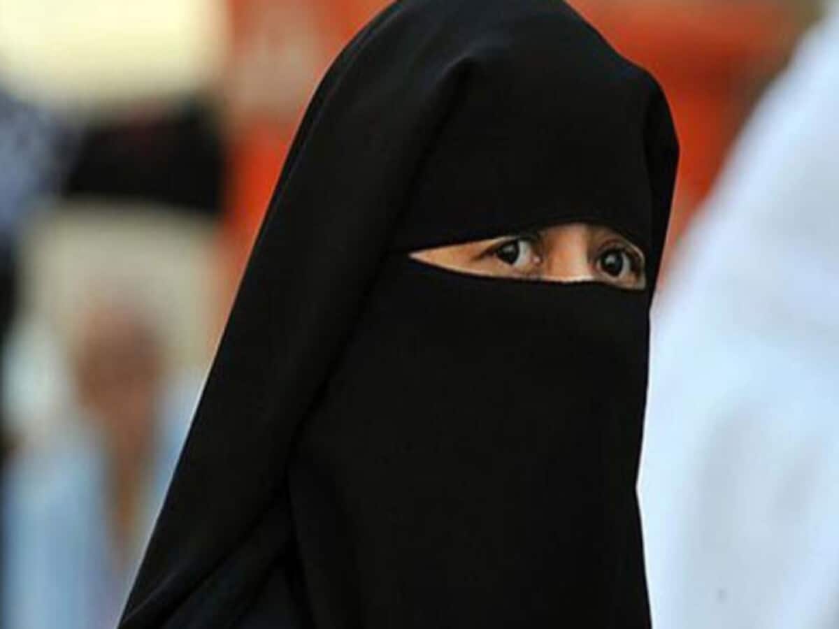 2 Muslim youths gave triple talaq to wife outside the court Delhi Police in action