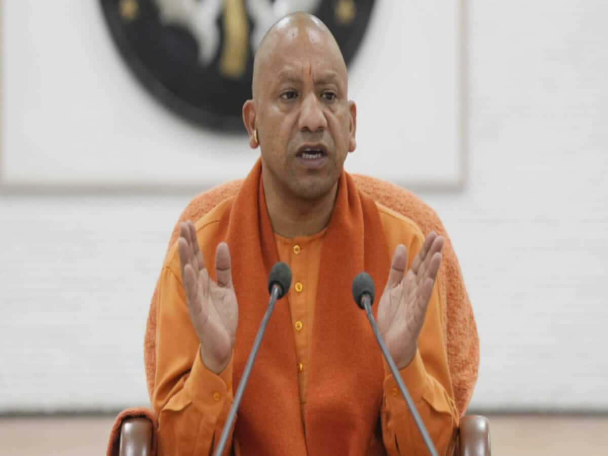 अयोध्या में ओडीओपी स्टोर बनेगा, जानिए क्या है योगी सरकार की तैयारी अयोध्या में ओडीओपी स्टोर बनेगा, जानिए क्या है योगी सरकार की तैयारी