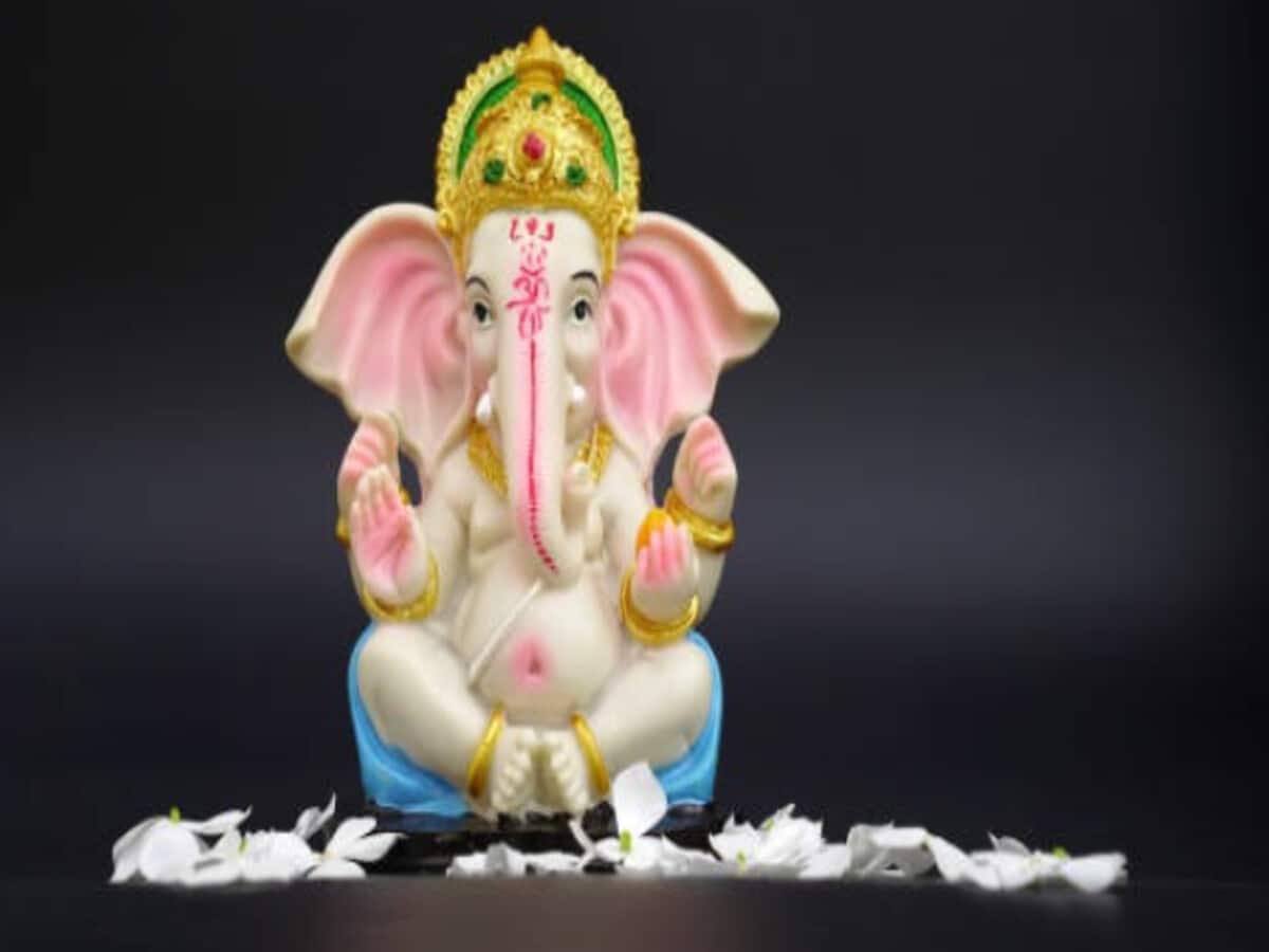 Sakat Chauth 2024 correct date shubh muhurat pooja vidhi and things to avoid during sakat chauth pooja Sakat Chauth 2024 correct date shubh muhurat pooja vidhi and things to avoid during sakat chauth pooja