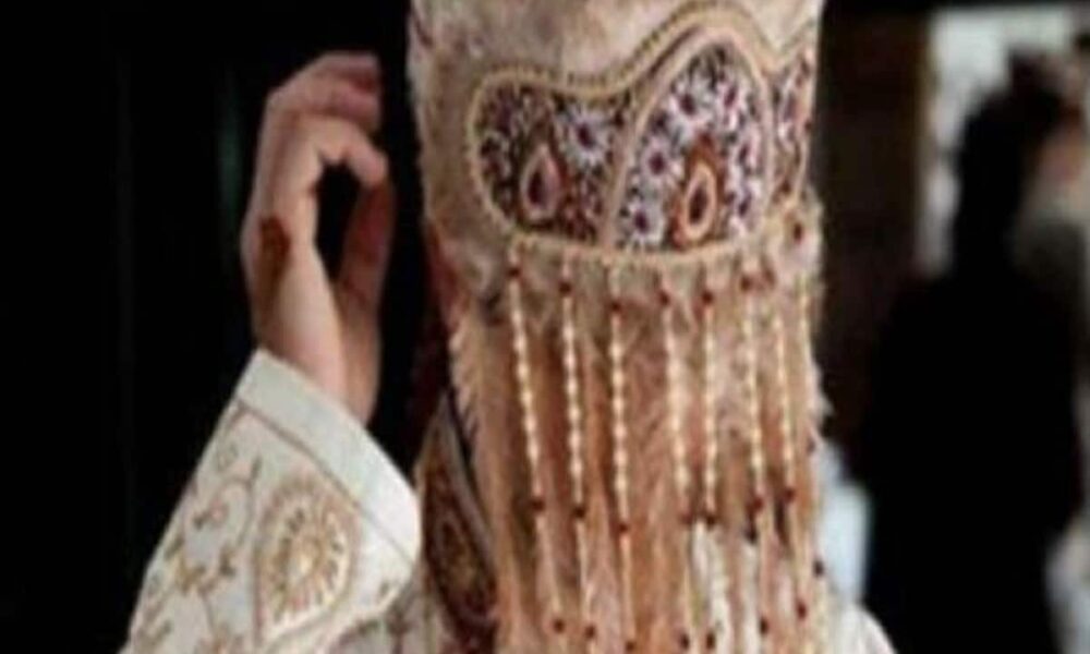 swords drawn in wedding procession 60 barati beaten groom injured drunkard also loots jewelery box