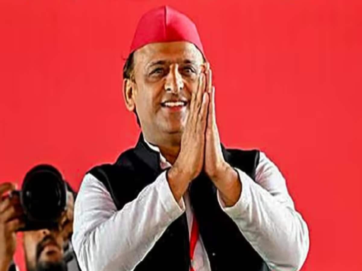 अधिक सीटों के लिए कांग्रेस ने सपा पर फिर बढ़ाया दबाव, रालोद के छिटकने के बाद बदले समीकरण अधिक सीटों के लिए कांग्रेस ने सपा पर फिर बढ़ाया दबाव, रालोद के छिटकने के बाद बदले समीकरण