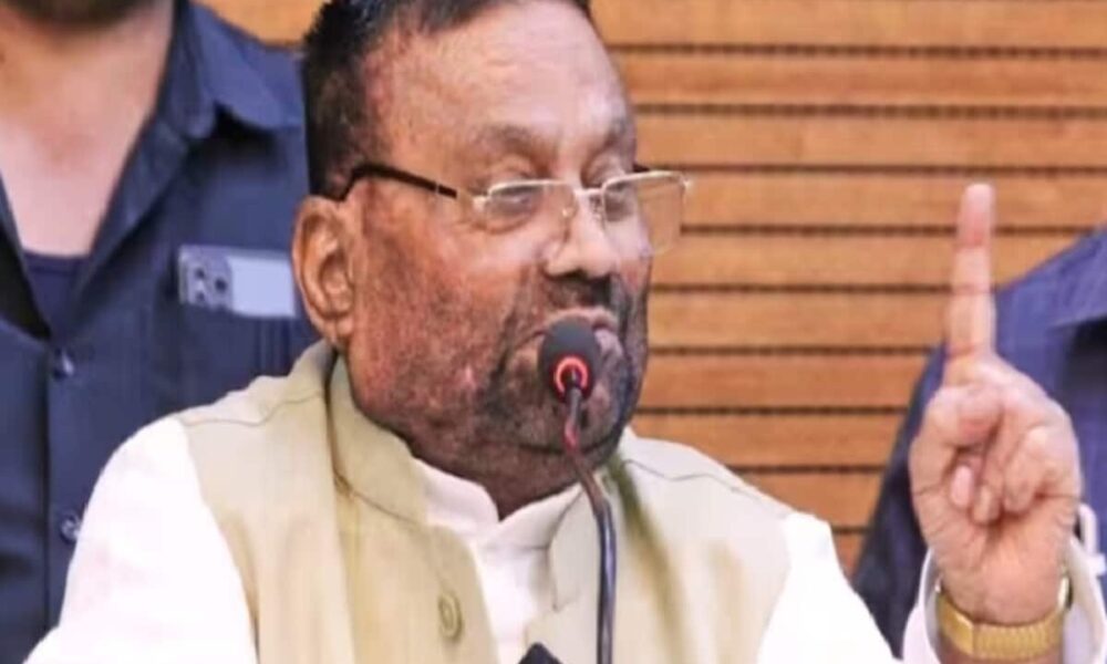 स्‍वामी प्रसाद मौर्य अखिलेश से पूरी तरह हुए अलग, नई पार्टी का किया गठन; नया नाम और झंडा लॉन्च