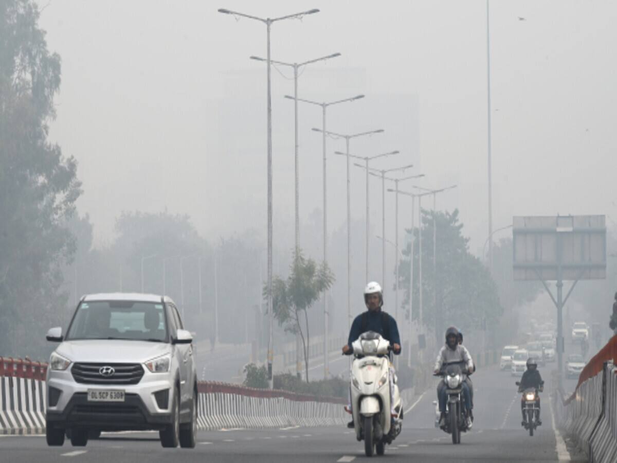 Delhi Pollution air becomes suffocating again three times more pollution than the standards here AQI Delhi Pollution air becomes suffocating again three times more pollution than the standards here AQI