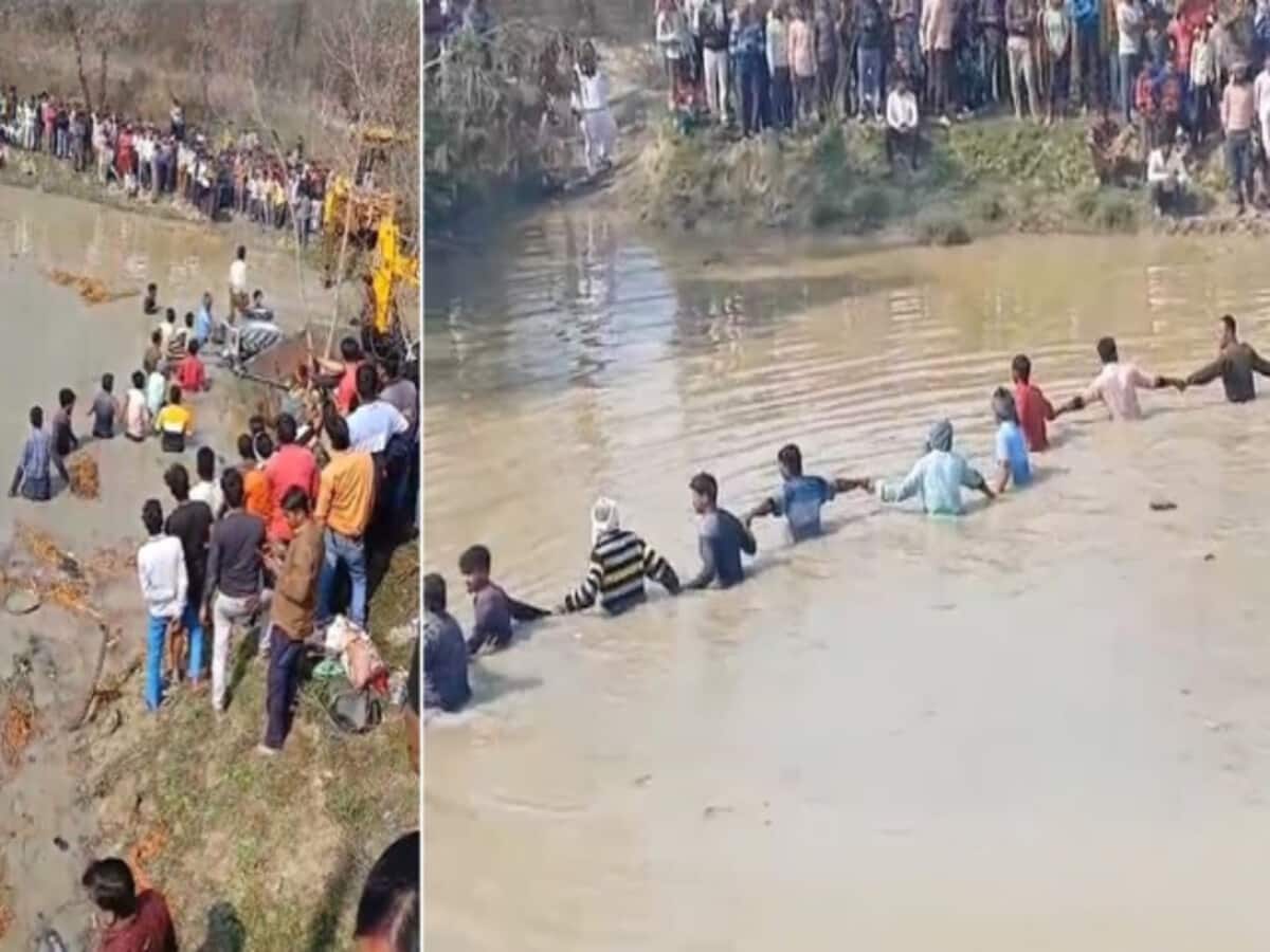 कासगंज में बड़ा हादसा, ट्रैक्टर-ट्रॉली जमीन में धंसा, गंगा स्नान करने जा रहे 6 श्रद्धालुओं की मौत कासगंज में बड़ा हादसा, ट्रैक्टर-ट्रॉली जमीन में धंसा, गंगा स्नान करने जा रहे 6 श्रद्धालुओं की मौत