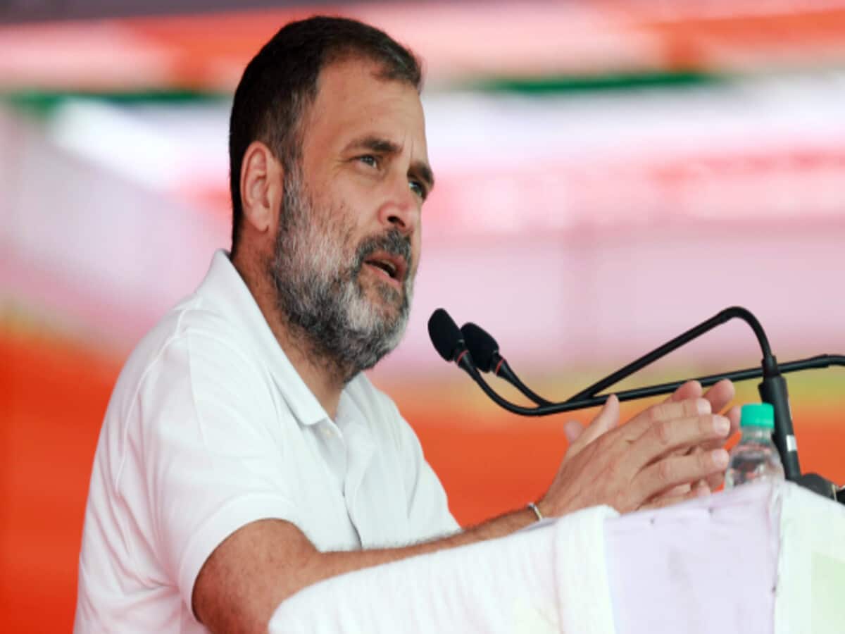 Complaint against Rahul Gandhi for caste based remarks on PM Narendra Modi Complaint against Rahul Gandhi for caste based remarks on PM Narendra Modi