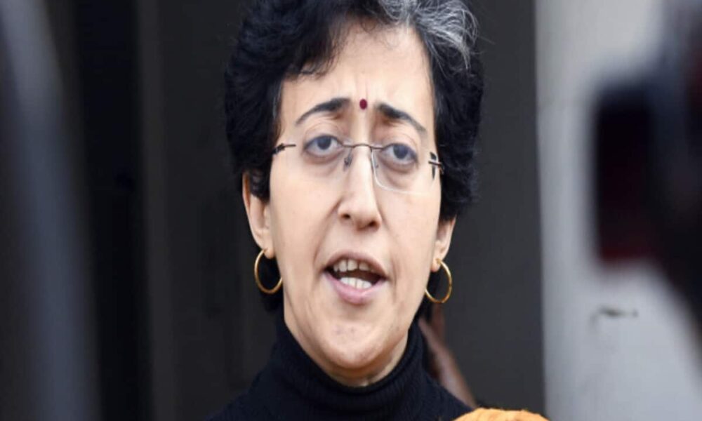 ईडी का समन गैरकानूनी, कोर्ट के फैसले का करें इंतजार; केजरीवाल के सातवें समन पर आतिशी ने क्या-क्या कहा