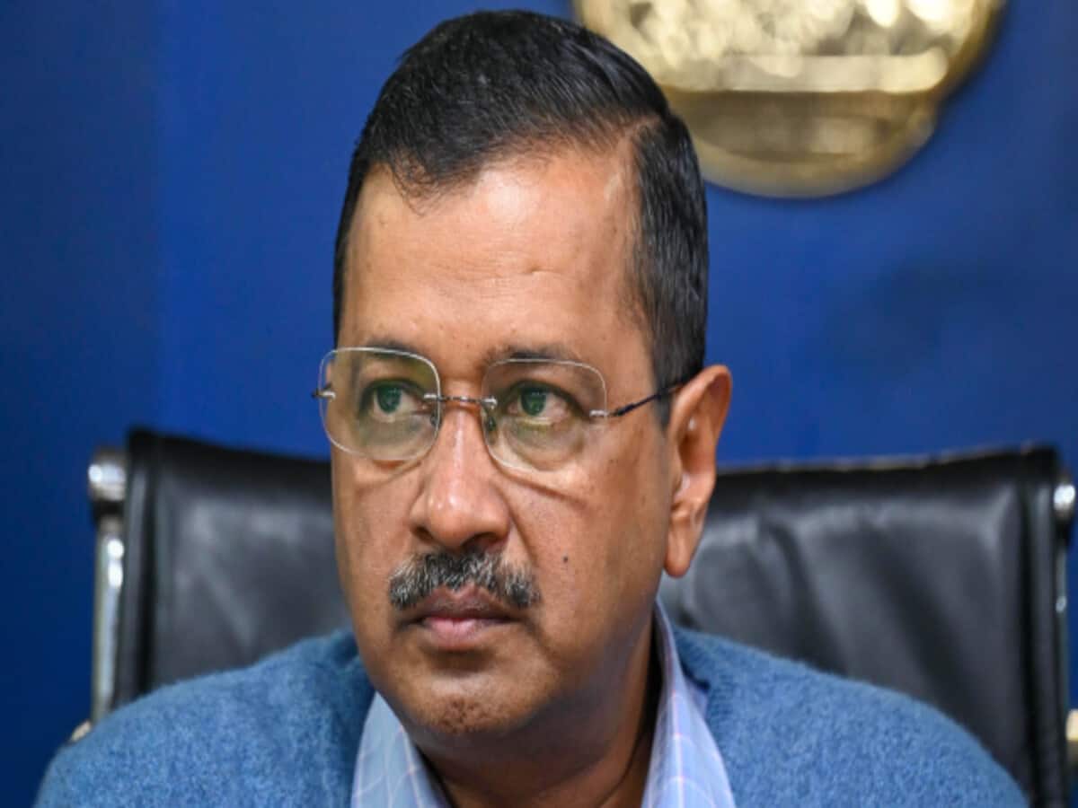 ED की शिकायत पर केजरीवाल को कोर्ट ने किया समन, 17 को पेशी का आदेश ED की शिकायत पर केजरीवाल को कोर्ट ने किया समन, 17 को पेशी का आदेश