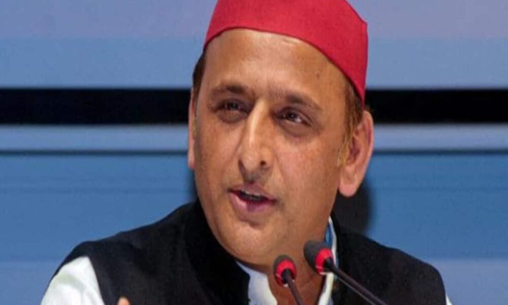 सपा ने बुलाई यूथ संगठन की बड़ी बैठक, अखिलेश-शिवपाल का यूथ फ्रंटल संग मंथन