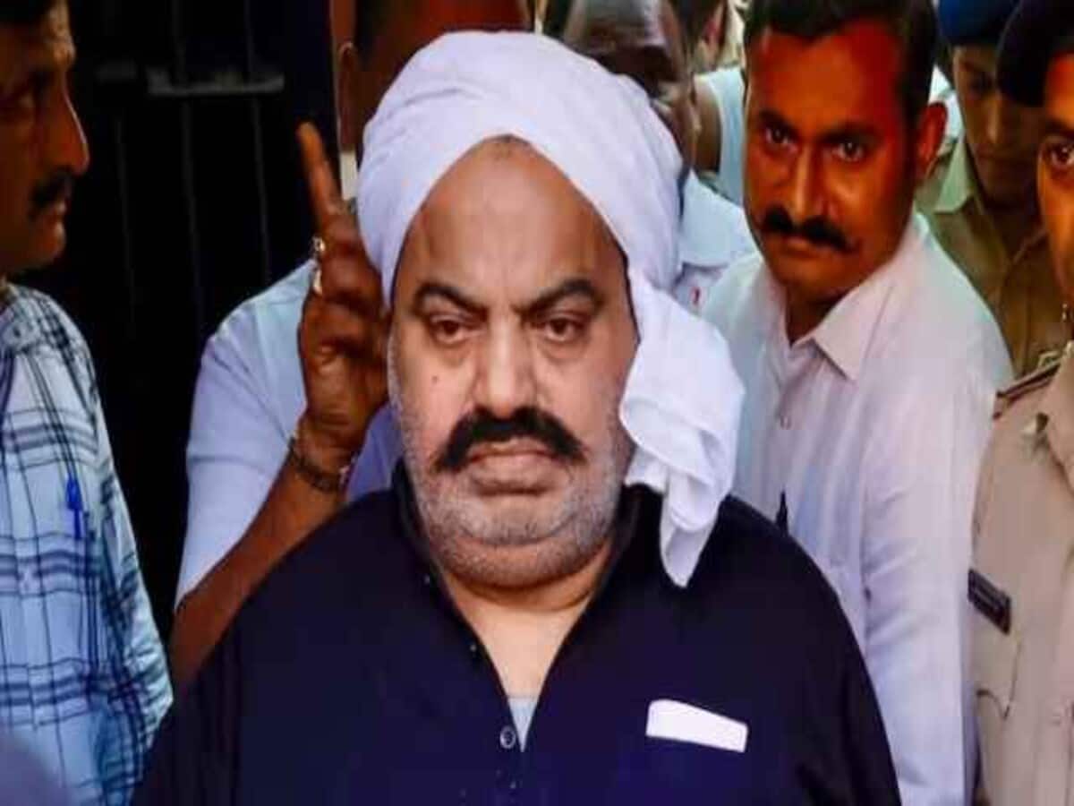 अतीक अहमद की 8 करोड़ की प्रॉपर्टी होगी कुर्क, गैंगस्टर एक्ट में कार्रवाई की तैयारी अतीक अहमद की 8 करोड़ की प्रॉपर्टी होगी कुर्क, गैंगस्टर एक्ट में कार्रवाई की तैयारी