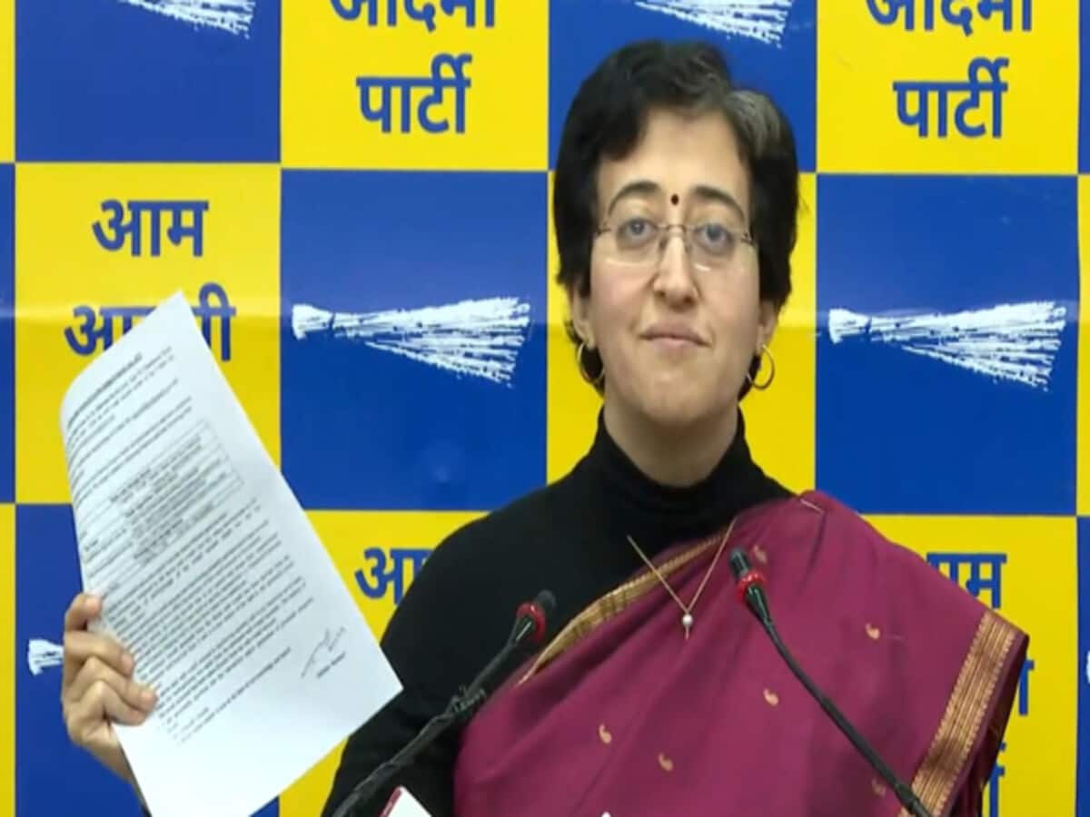 आतिशी का ED पर हल्ला बोल, बताया 16 घंटे के छापे में एजेंसी ने क्या-क्या किया; BJP पर निशाना आतिशी का ED पर हल्ला बोल, बताया 16 घंटे के छापे में एजेंसी ने क्या-क्या किया; BJP पर निशाना