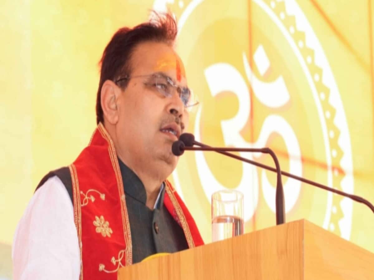 भजनलाल सरकार ने लगाई तबादलों पर रोक, लास्ट डेट को BDO,RTO और RFS के बंपर तबादले भजनलाल सरकार ने लगाई तबादलों पर रोक, लास्ट डेट को BDO,RTO और RFS के बंपर तबादले