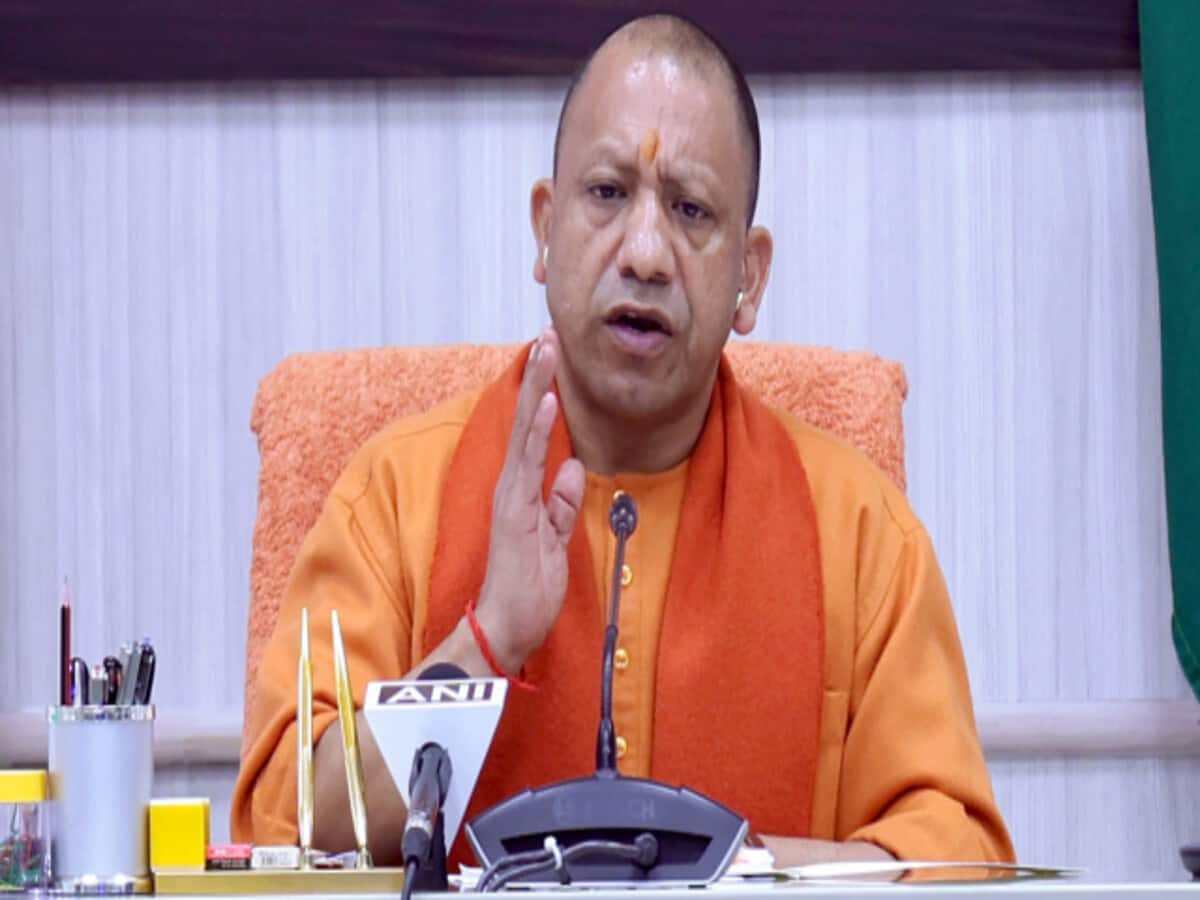 Youtuber Using CM Yogi Adityanath photo spread rumor of UP Board Exam 2024 cancelled after paper leak Youtuber Using CM Yogi Adityanath photo spread rumor of UP Board Exam 2024 cancelled after paper leak