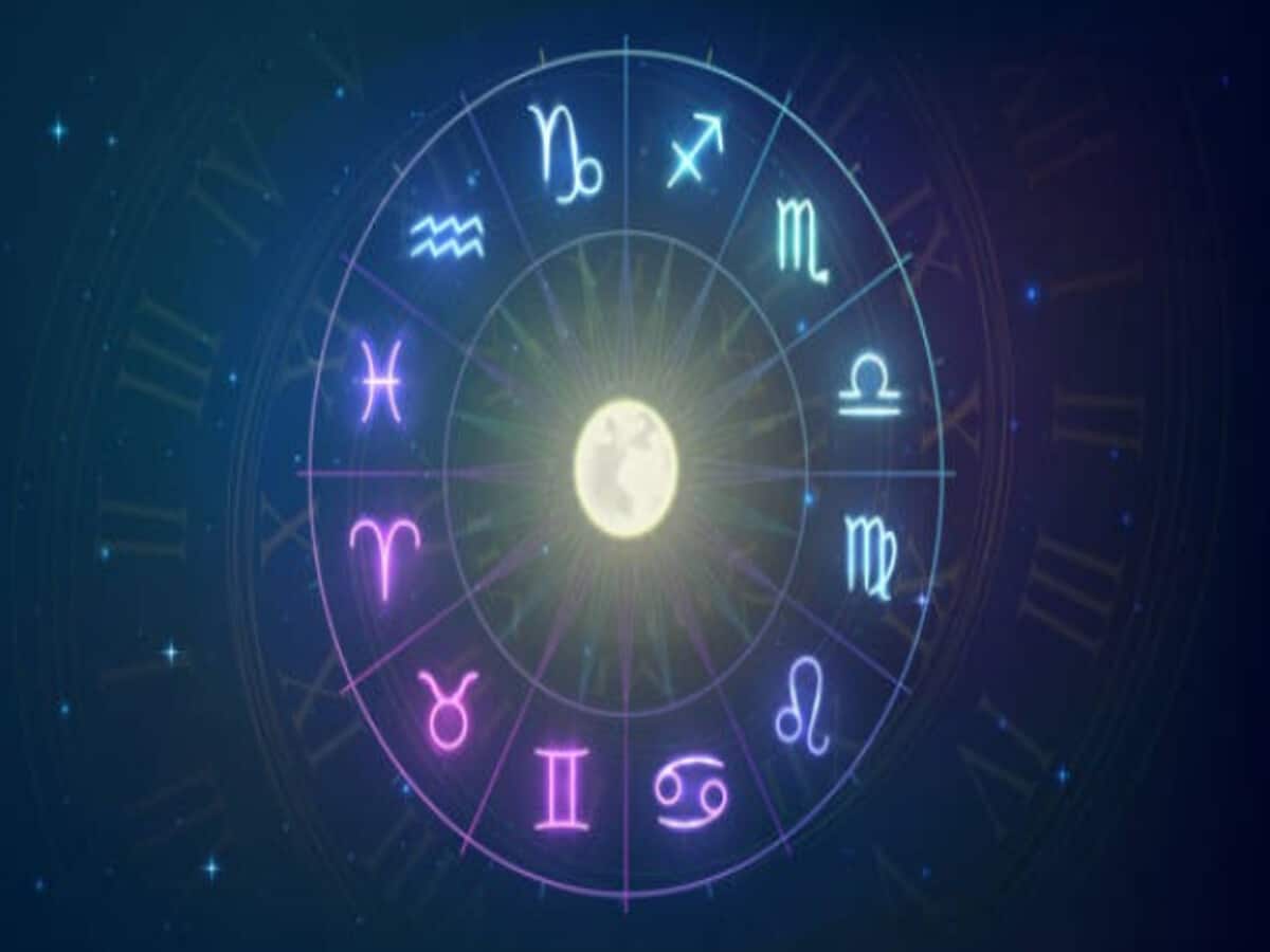 Horoscope Rashifal Venus Transit on 12 February 2024 shukra gochar effect on zodiac sign future predictions Horoscope Rashifal Venus Transit on 12 February 2024 shukra gochar effect on zodiac sign future predictions