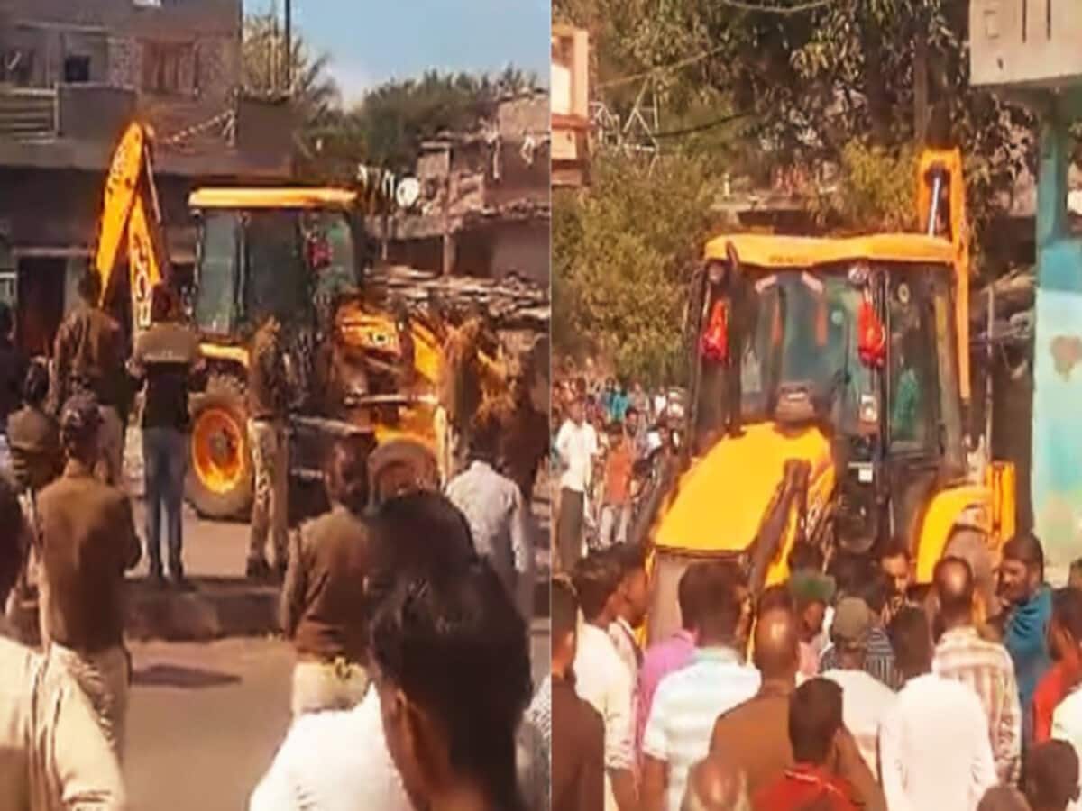 भाजपा नेता मर्डर केस में मोहन सरकार का बुलडोजर ऐक्शन, तोड़ा गया आरोपियों का घर भाजपा नेता मर्डर केस में मोहन सरकार का बुलडोजर ऐक्शन, तोड़ा गया आरोपियों का घर