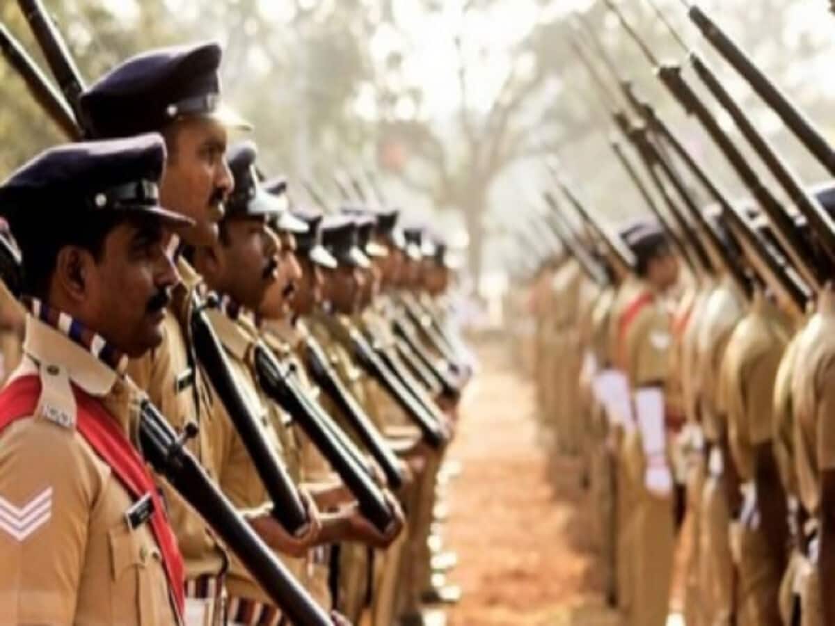 Bumper recruitment in Chhattisgarh Police Department four lakh applications received for 5967 posts process continues Bumper recruitment in Chhattisgarh Police Department four lakh applications received for 5967 posts process continues
