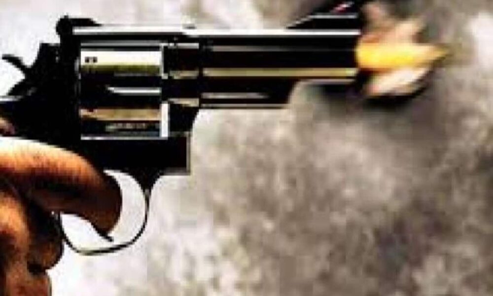 बंगले के अंदर सो रहे थे मंत्री, बाहर चली तीन राउंड गोली, गार्ड की मौत, हत्या या आत्महत्या, जांच कर रही पुलिस