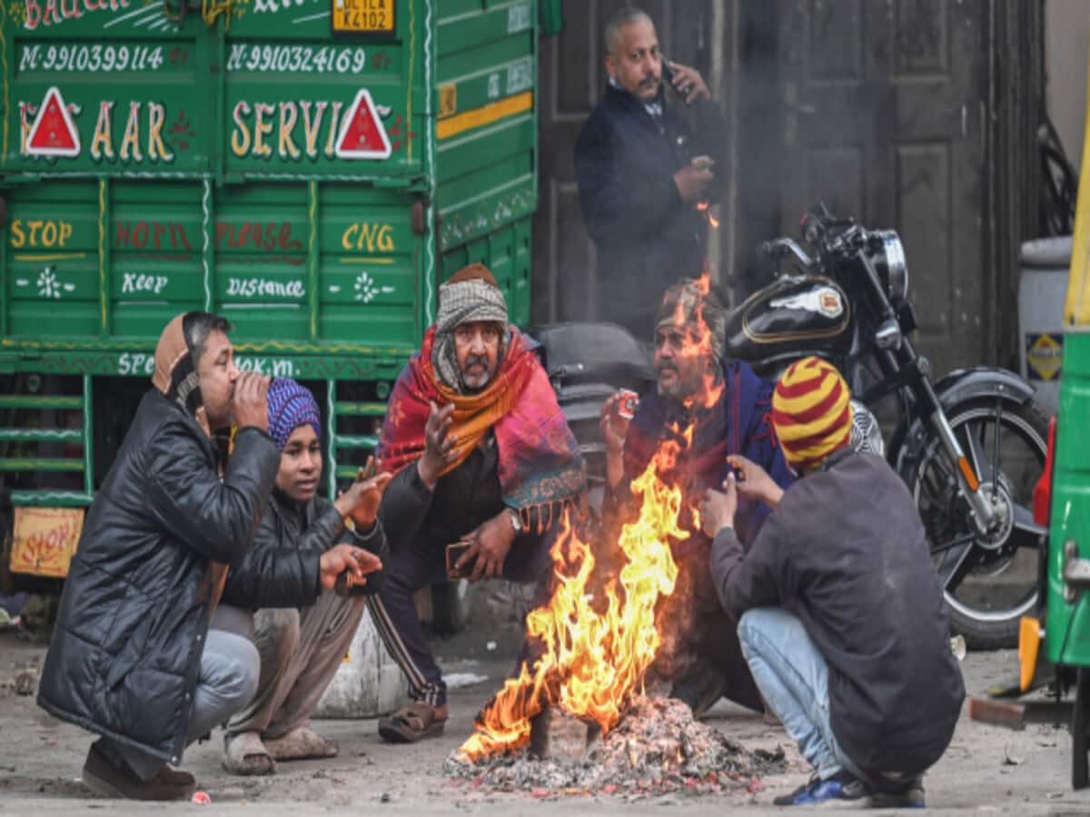 Weather Update: राजस्थान में सर्द हवाओं ने फिर कंपकंपाया, जानिए मौसम विभाग का अलर्ट Weather Update: राजस्थान में सर्द हवाओं ने फिर कंपकंपाया, जानिए मौसम विभाग का अलर्ट