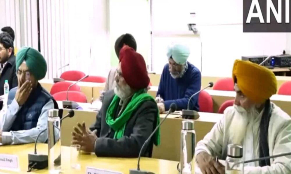 किसान संगठनों की दो टूक, 13 फरवरी से पहले जवाब दे केंद्र, नहीं तो हर हाल में करेंगे दिल्ली कूच