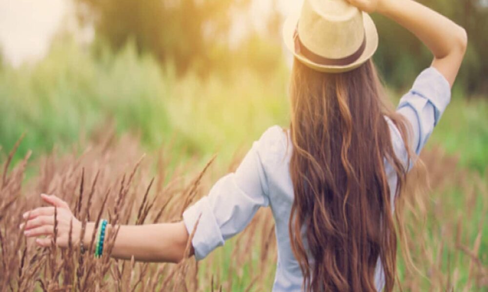 Hair Care Tips to Follow in your 20s for strong and beautiful Hair