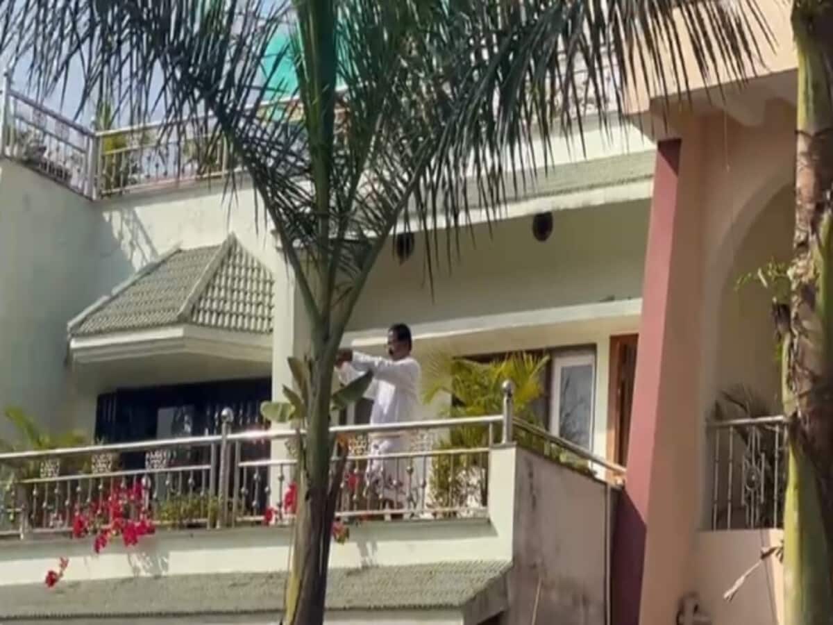 Yoga after falling ill during Income Tax raid now former Congress minister Bhagat seen offering water to the Sun Yoga after falling ill during Income Tax raid now former Congress minister Bhagat seen offering water to the Sun