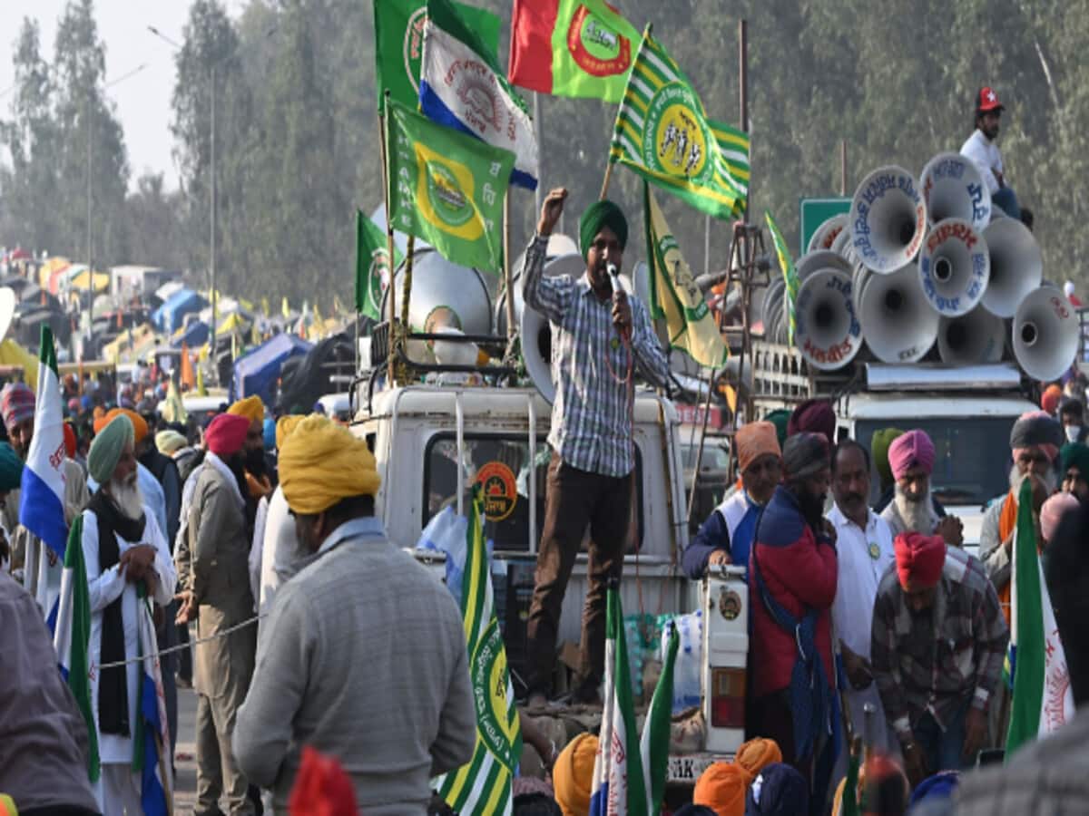 अब भाजपा नेताओं के घरों के बाहर भी धरना देंगे किसान, जोर पकड़ता जा रहा आंदोलन अब भाजपा नेताओं के घरों के बाहर भी धरना देंगे किसान, जोर पकड़ता जा रहा आंदोलन