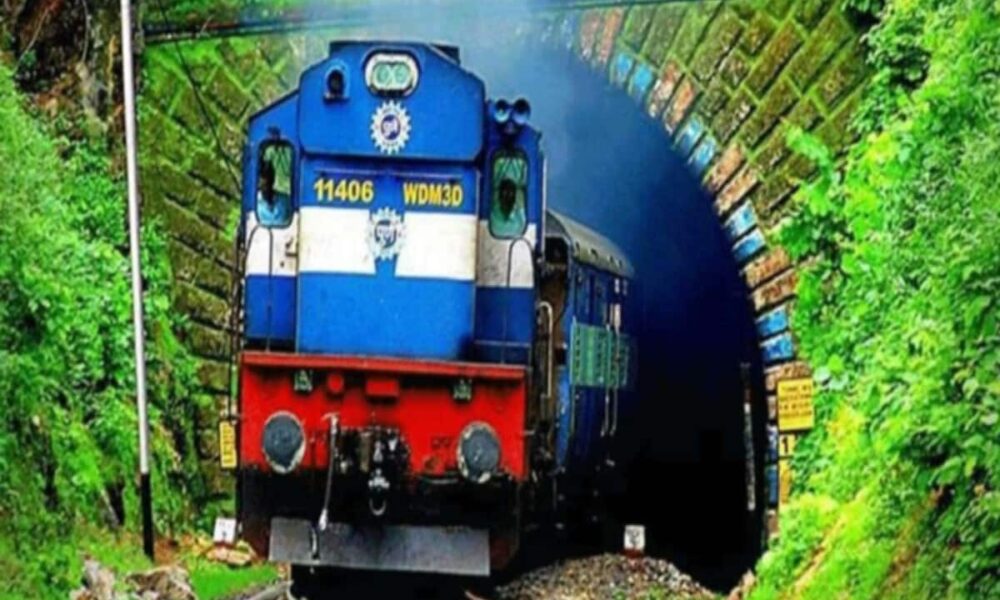 उत्तराखंड के पहाड़ों पर अब आसानी से चलेगी ट्रेन, ऋषिकेश-कर्णप्रयाग रेलवे लाइन के लिए बना यह प्लान
