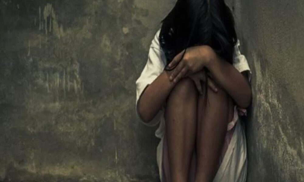 15 साल की दिव्यांग नाबालिग के साथ हैवानियत, रेप के बाद हुई गर्भवती; असपताल में नवजात को दिया जन्म